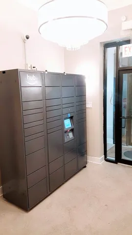 $1,100 | 1409 West Diversey Parkway, Unit 320, Chicago, IL 60614