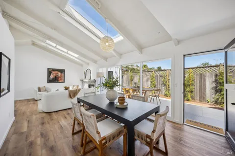$1,895,000 | 302 Starling Road, Mill Valley, CA 94941