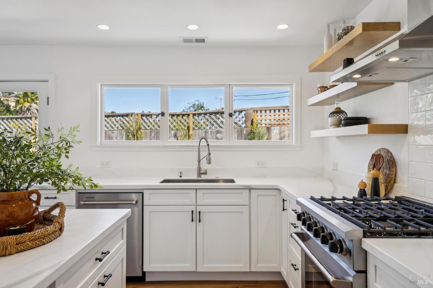 302 Starling Road Mill Valley, CA 94941 - Photo 20 of 59