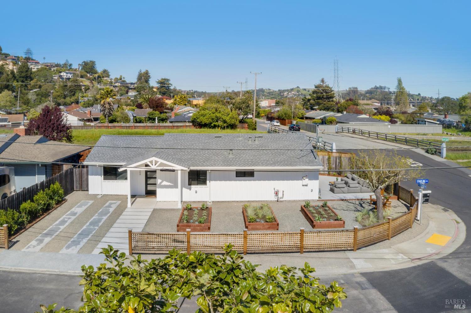 302 Starling Road Mill Valley, CA 94941 - Photo 2 of 59