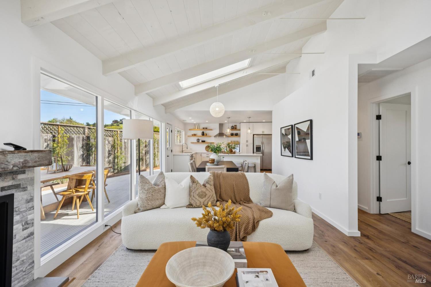 302 Starling Road Mill Valley, CA 94941 - Photo 9 of 59