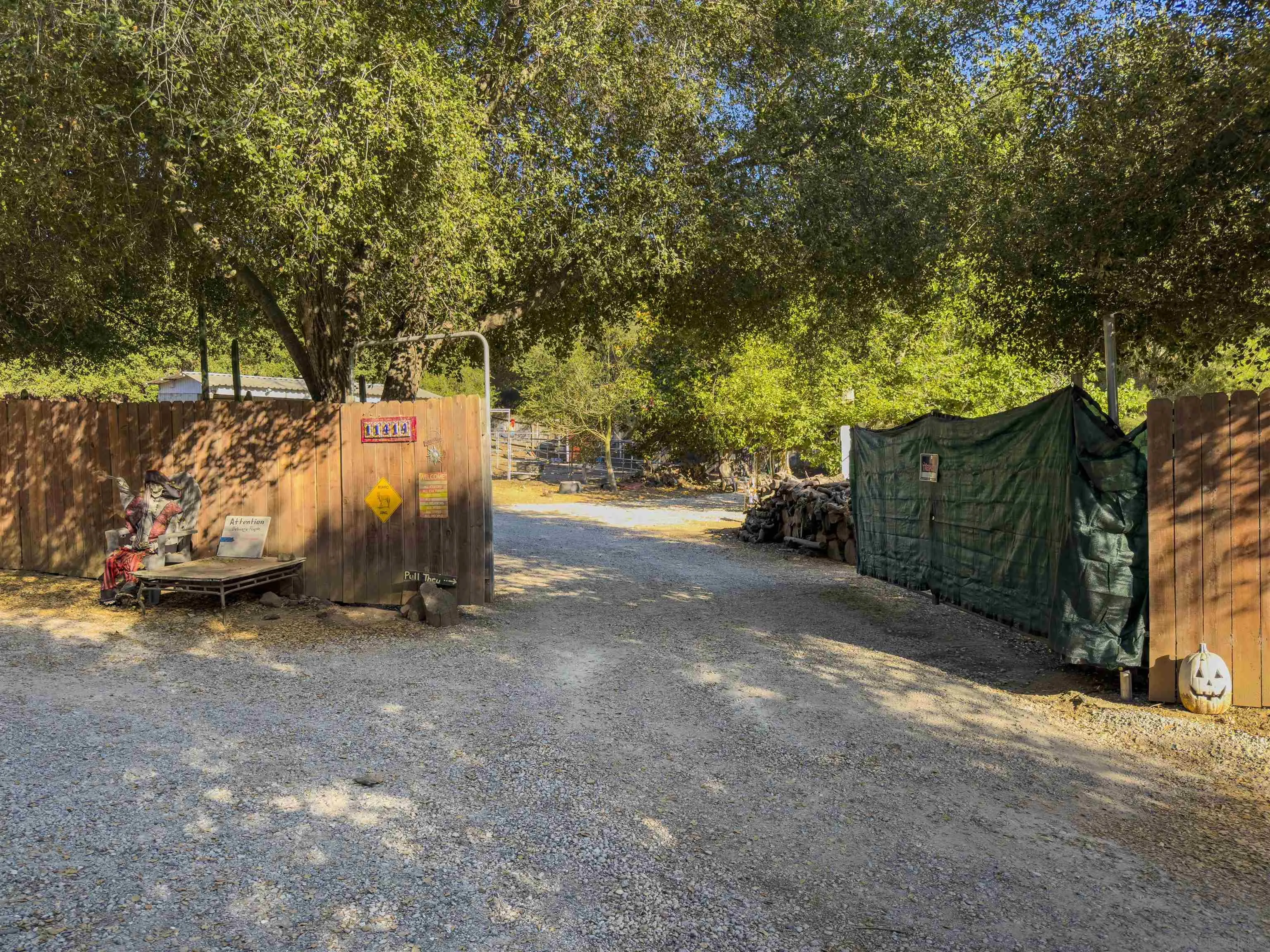 11414 Betsworth Road Valley Center, CA 92082 - Photo 39 of 42