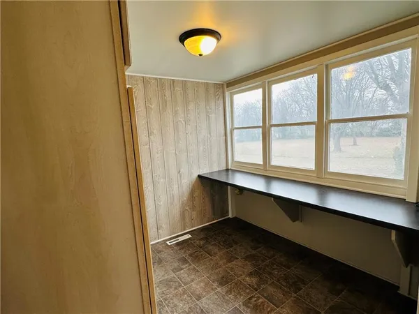 $152,000 | 304 South Institute Street, Richmond, MO 64085