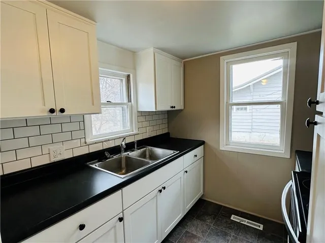 $152,000 | 304 South Institute Street, Richmond, MO 64085