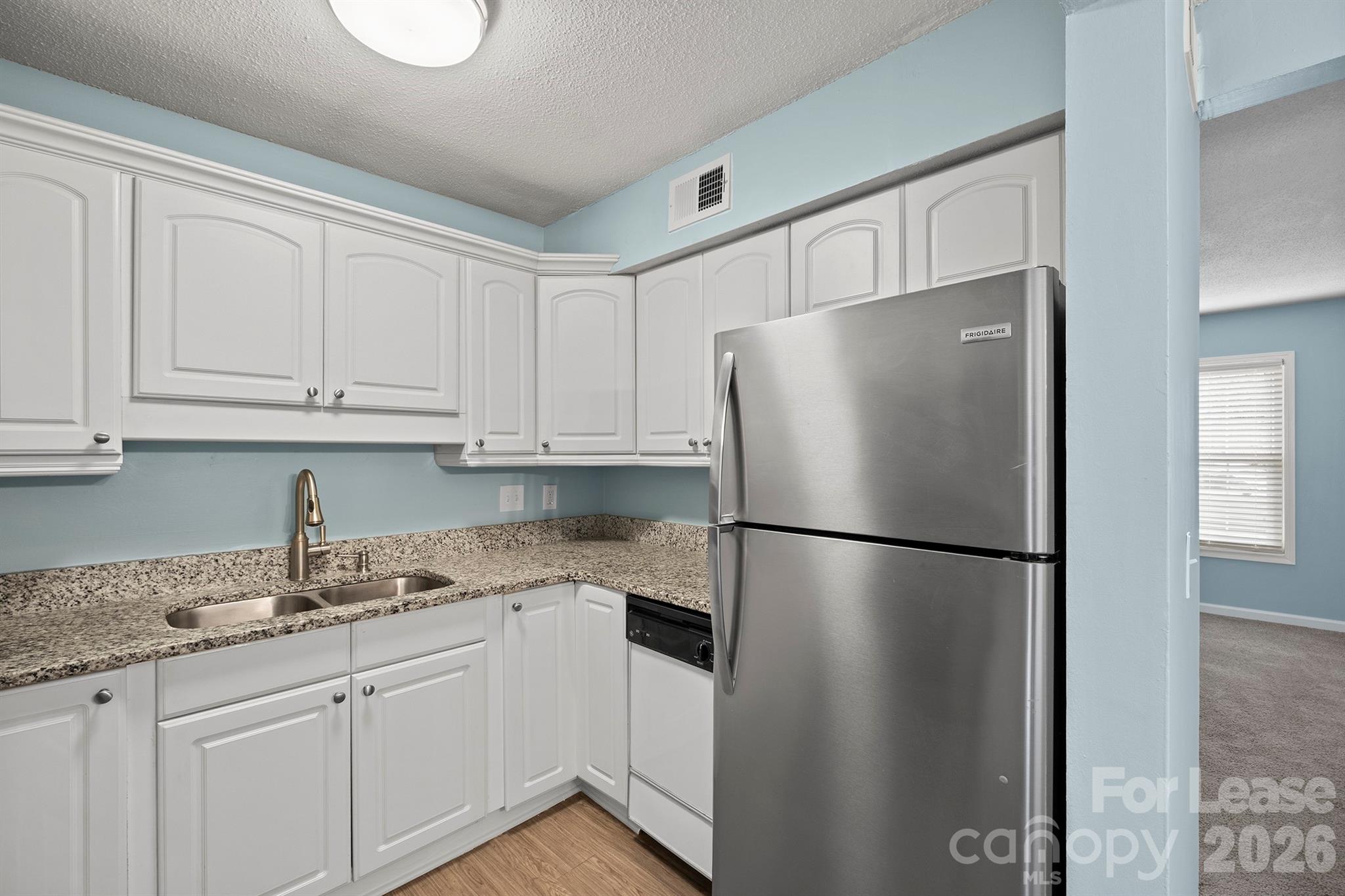 2630 Park Road Charlotte, NC 28209 - Photo 11 of 25