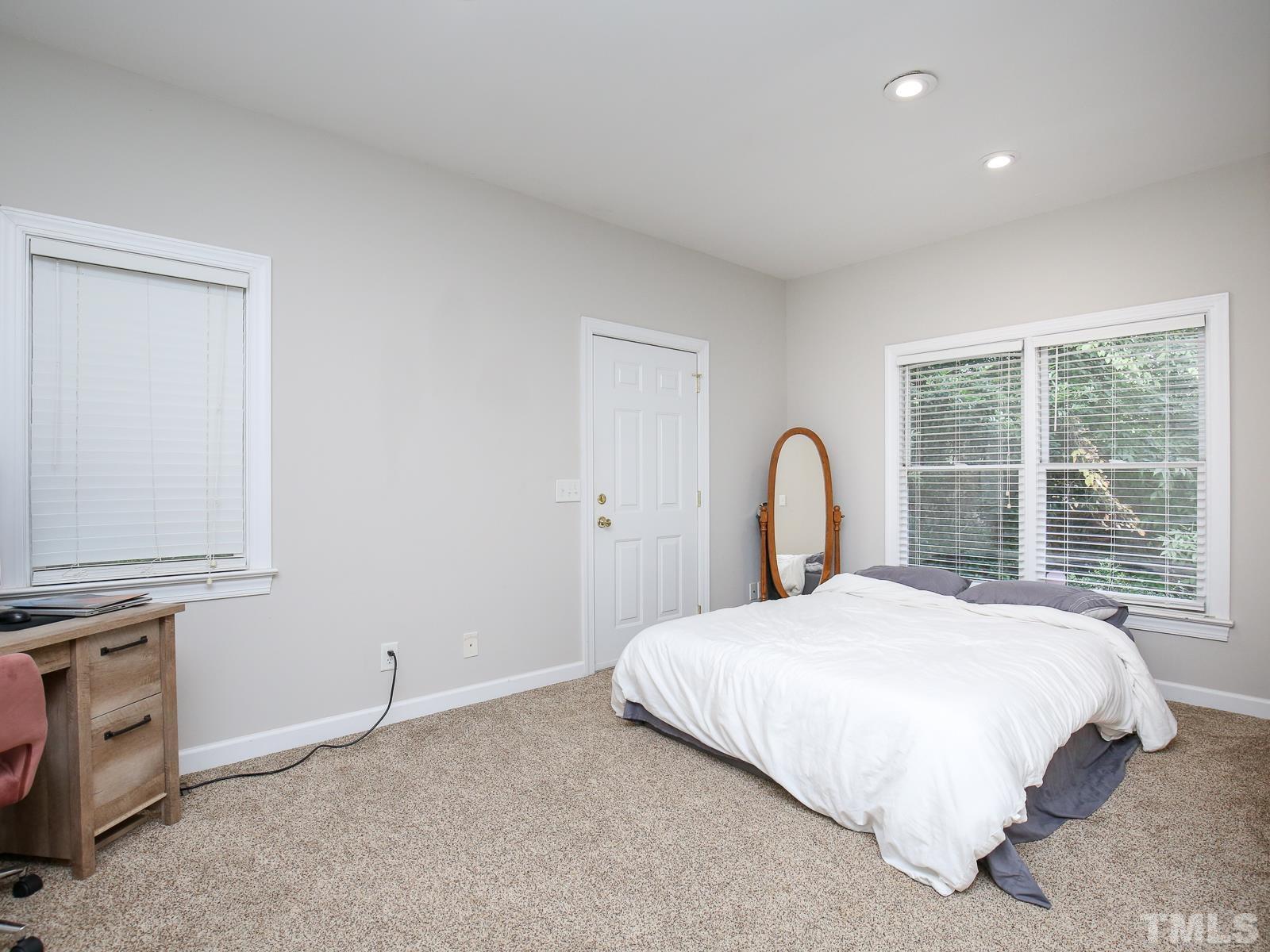 3305 Six Forks Road Raleigh, NC 27609 - Photo 16 of 30
