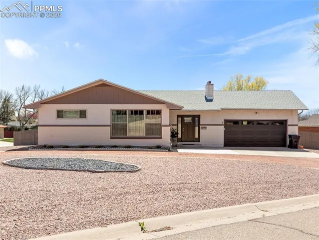 $434,900 | 20 Robertson Road, Pueblo, CO 81001