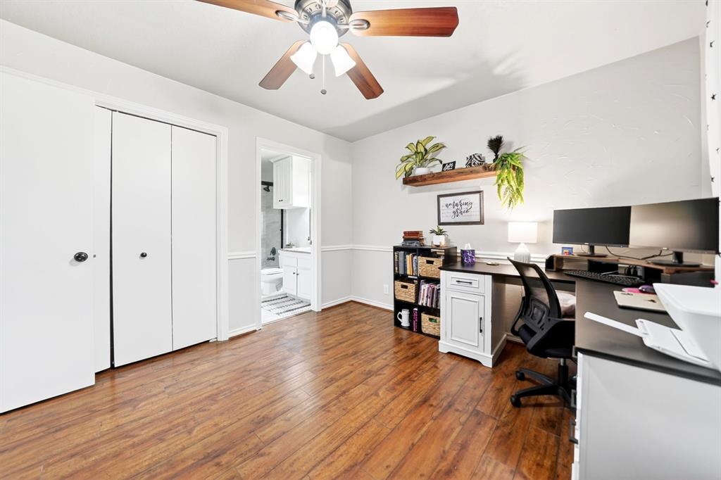 1538 Signal Ridge Place, Unit 1538 Rockwall, TX 75032 - Photo 25 of 37 Flex room down with bathroom