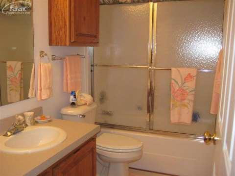 9110 Center Road Fenton, MI 48430 - Photo 22 of 24 20265524-21.JPG
