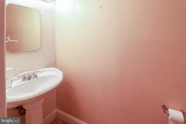 $235,000 | 7123 Salem Park Circle, Mechanicsburg, PA 17050