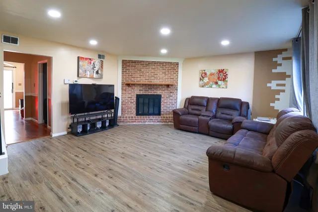 $235,000 | 7123 Salem Park Circle, Mechanicsburg, PA 17050