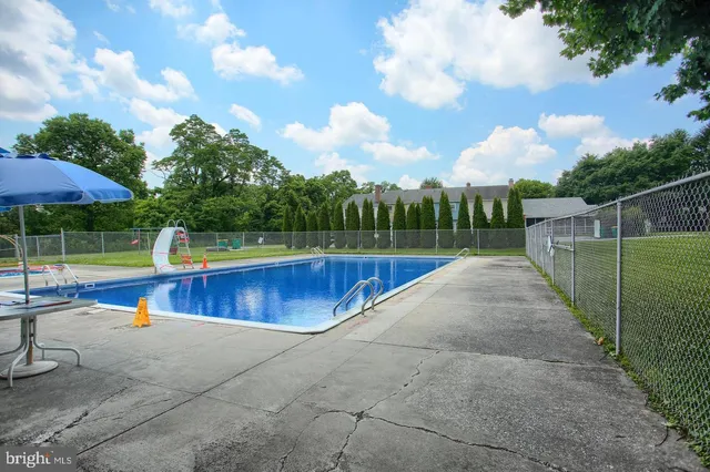 $235,000 | 7123 Salem Park Circle, Mechanicsburg, PA 17050