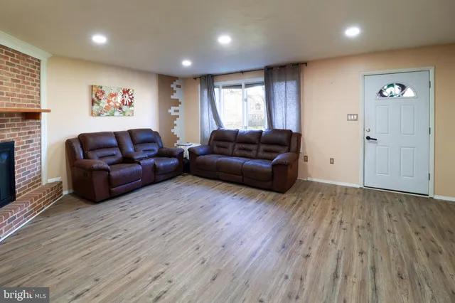 $235,000 | 7123 Salem Park Circle, Mechanicsburg, PA 17050