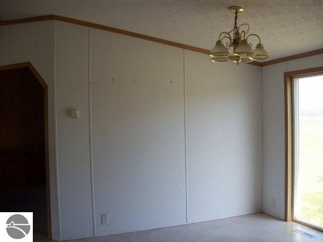 1695 Sensabaugh Road Lupton, MI 48635 - Photo 9 of 25 1750524-8.JPG
