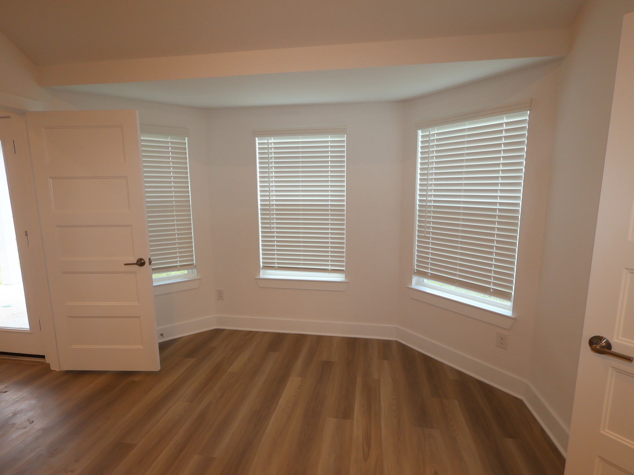 1908 Sleeping Hls Drive Rosenberg, TX 77471 - Photo 5 of 19