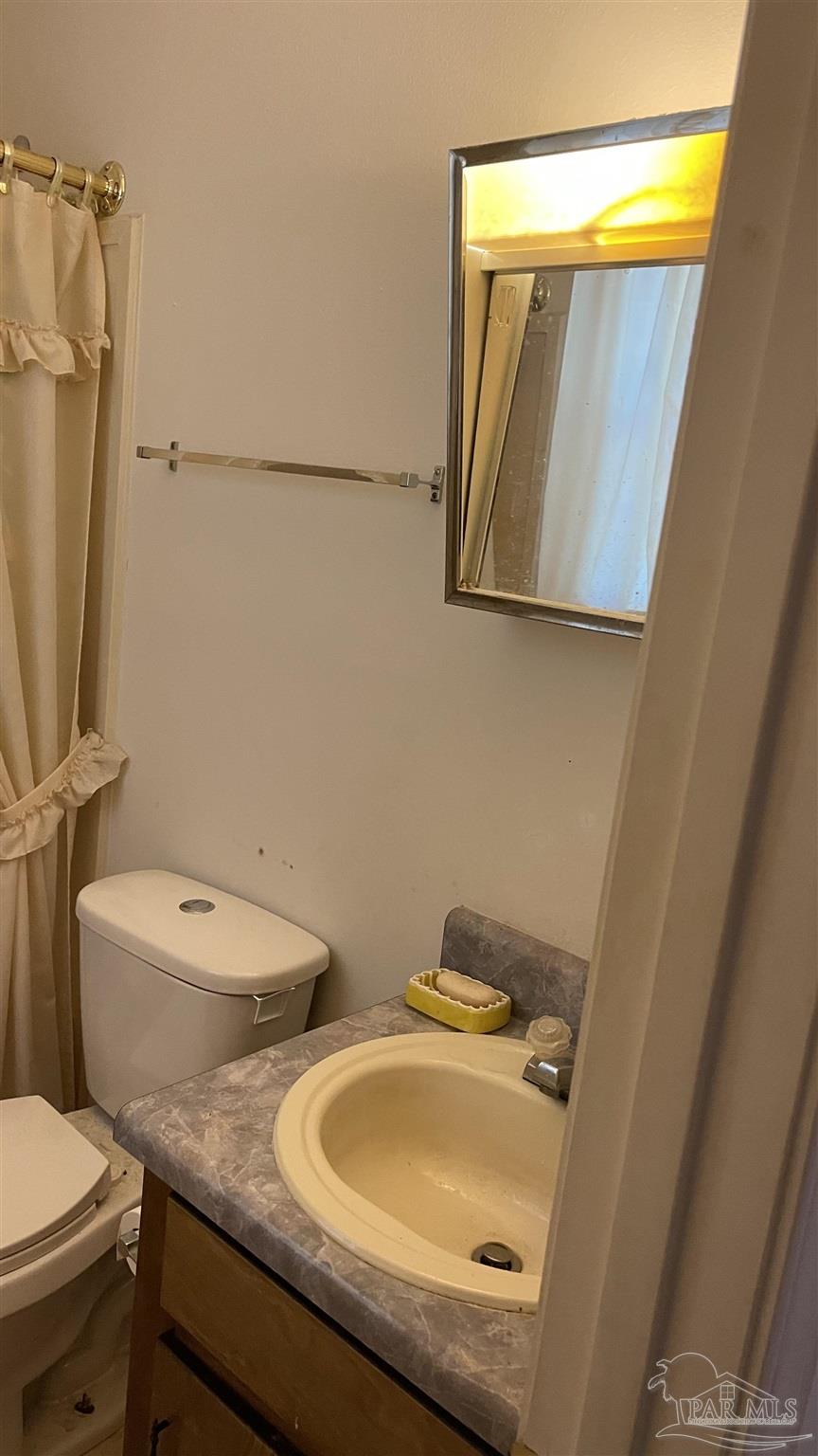 1491 Chemstrand Road Cantonment, FL 32533 - Photo 12 of 20 Gallery Image 12