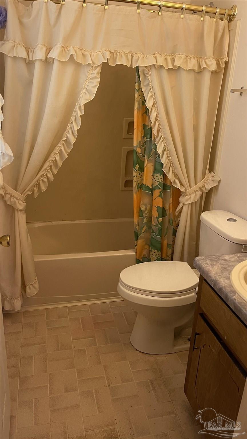 1491 Chemstrand Road Cantonment, FL 32533 - Photo 15 of 20 Gallery Image 15