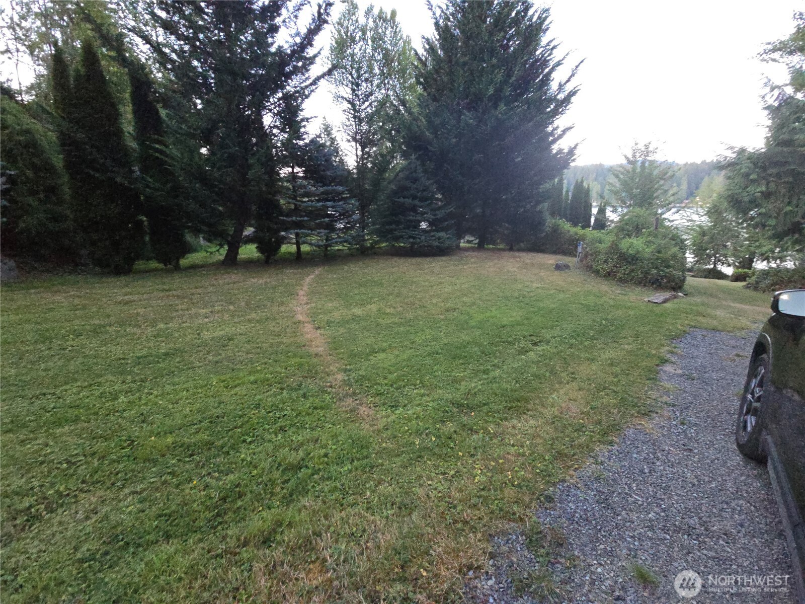 425 West Shore Loop Road Snohomish, WA 98290 - Photo 10 of 11 Gallery Image 10