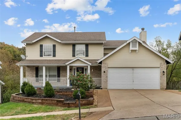 $485,000 | 1604 Ivy Chase Lane, Fenton, MO 63026