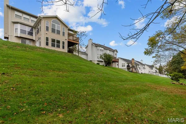$485,000 | 1604 Ivy Chase Lane, Fenton, MO 63026