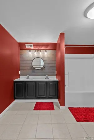 $485,000 | 1604 Ivy Chase Lane, Fenton, MO 63026