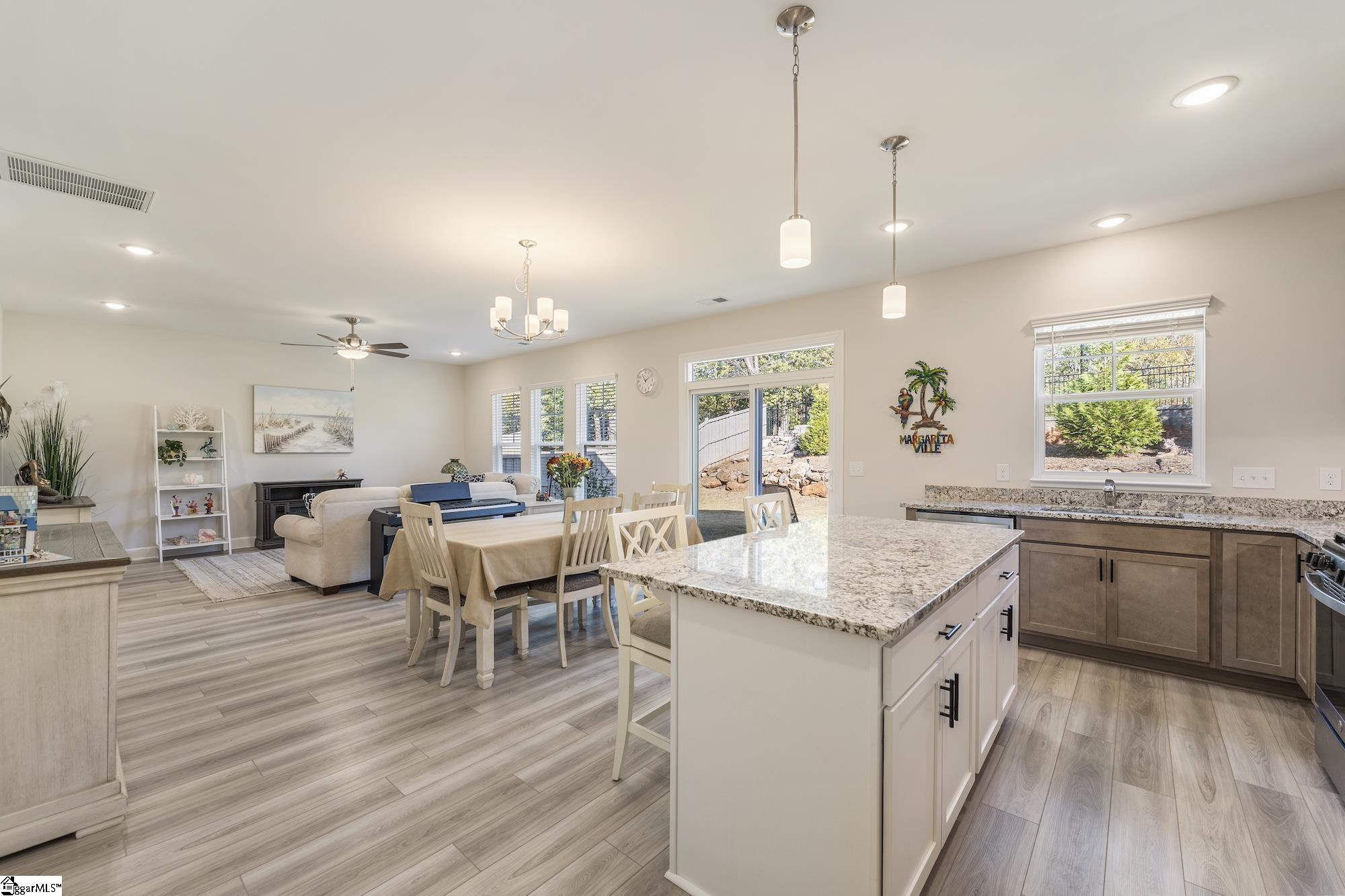 204 Rdg Pk Lane Greenville, SC 29607 - Photo 16 of 43