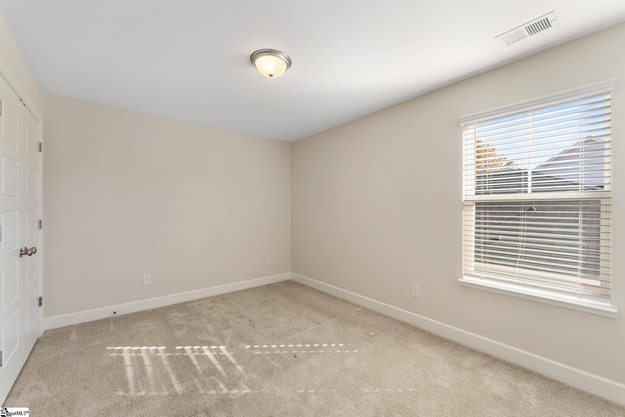 204 Rdg Pk Lane Greenville, SC 29607 - Photo 34 of 43