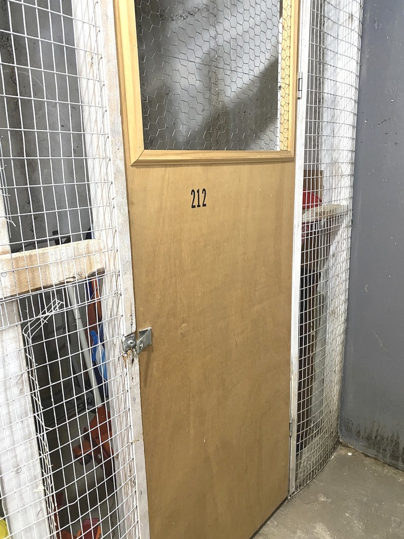 1149 Miller Lane, Unit 212 Buffalo Grove, IL 60089 - Photo 19 of 20 a view of a bathroom