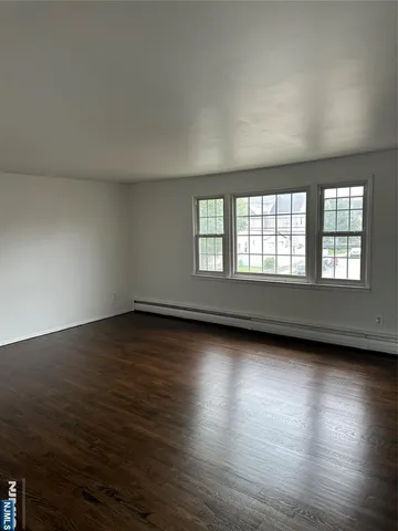 $3,350 | 40 Washington Avenue, Unit 1, Rutherford, NJ 07070