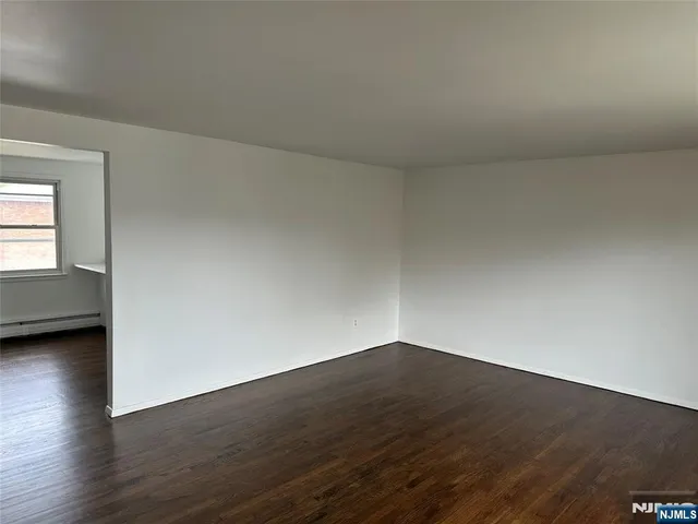 $3,350 | 40 Washington Avenue, Unit 1, Rutherford, NJ 07070