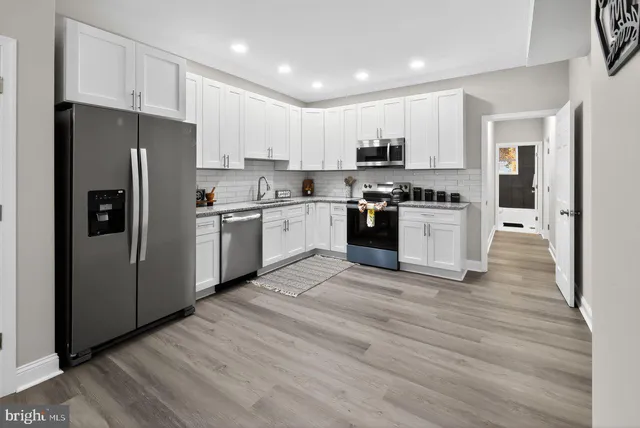 $284,999 | 26 East 24th Street, Wilmington, DE 19802