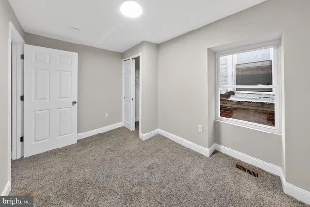 $284,999 | 26 East 24th Street, Wilmington, DE 19802