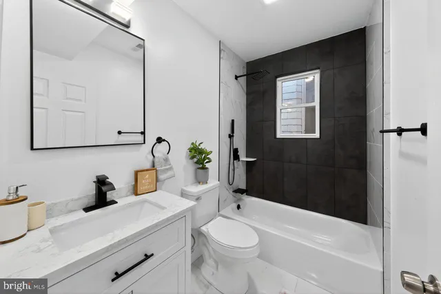 $284,999 | 26 East 24th Street, Wilmington, DE 19802