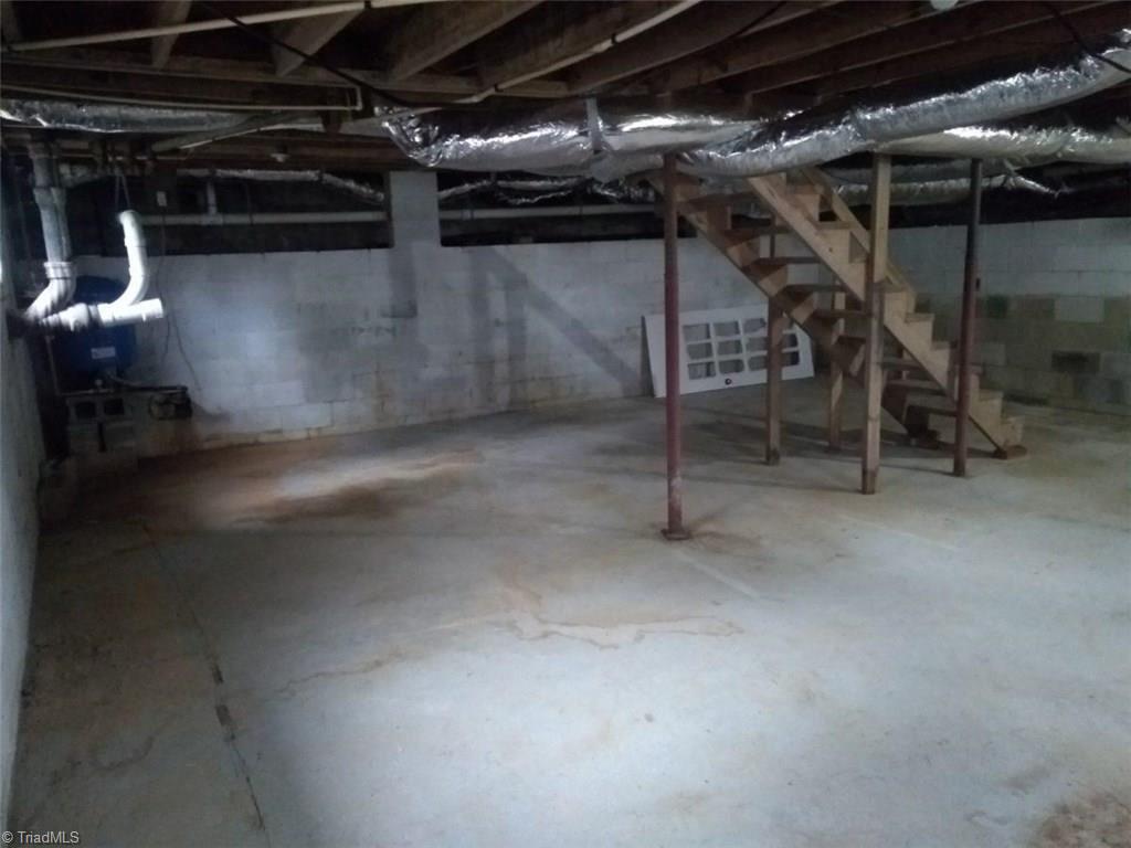 3181 Wards Gap Road Mount Airy, NC 27030 - Photo 18 of 23 Gallery Image 18