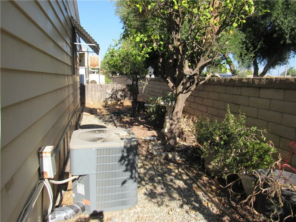 27701 Murrieta Road, Unit 6 Menifee, CA 92586 - Photo 22 of 28 a view of a backyard of the house