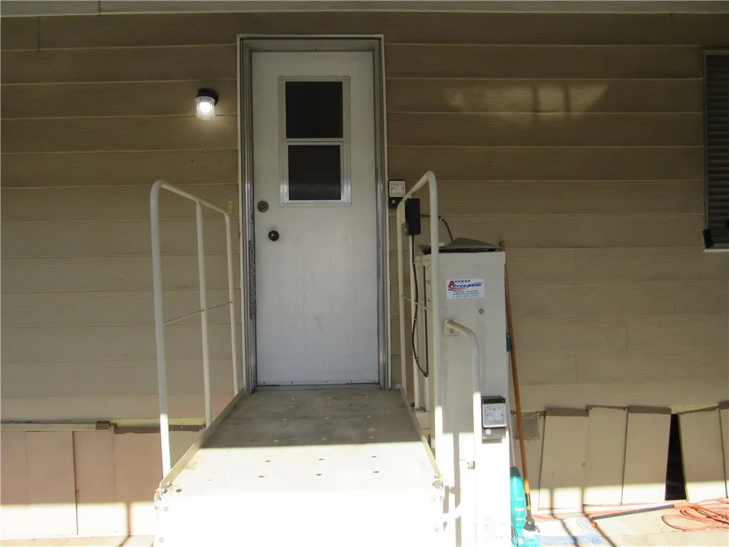 27701 Murrieta Road, Unit 6 Menifee, CA 92586 - Photo 28 of 28 a bathroom with a shower