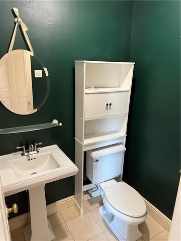 $2,450 | 2222 Leon C Simon Drive, New Orleans, LA 70122