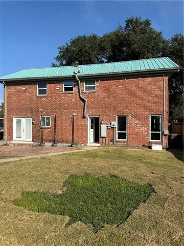 $2,450 | 2222 Leon C Simon Drive, New Orleans, LA 70122
