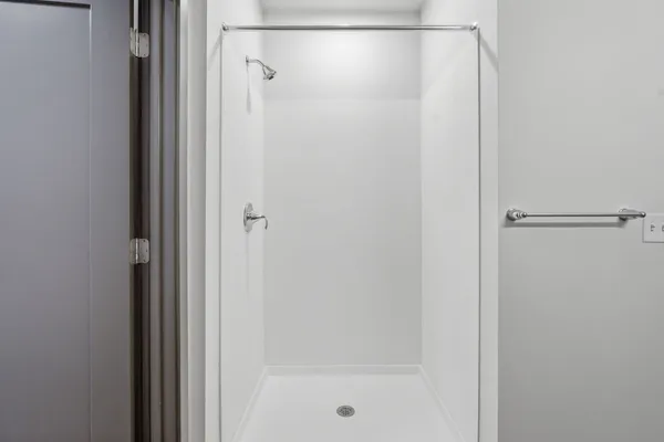 $1,985 | 1225 Rock Run, Unit 312, Shorewood, IL 60431