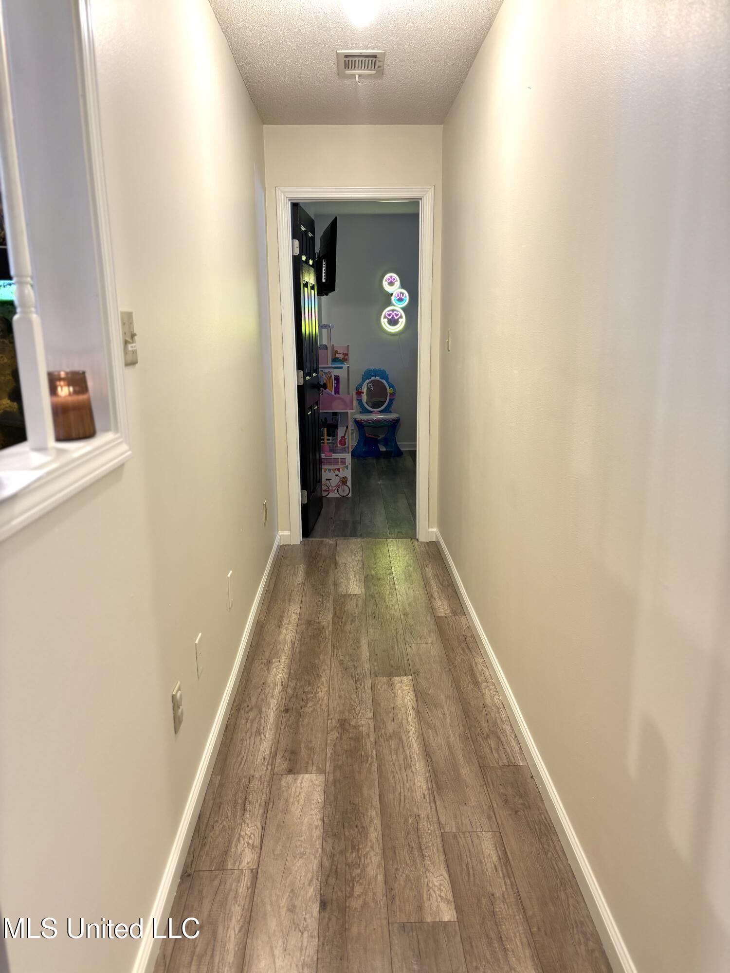 6105 McCormack Road Moss Point, MS 39562 - Photo 15 of 27 IMG_0438