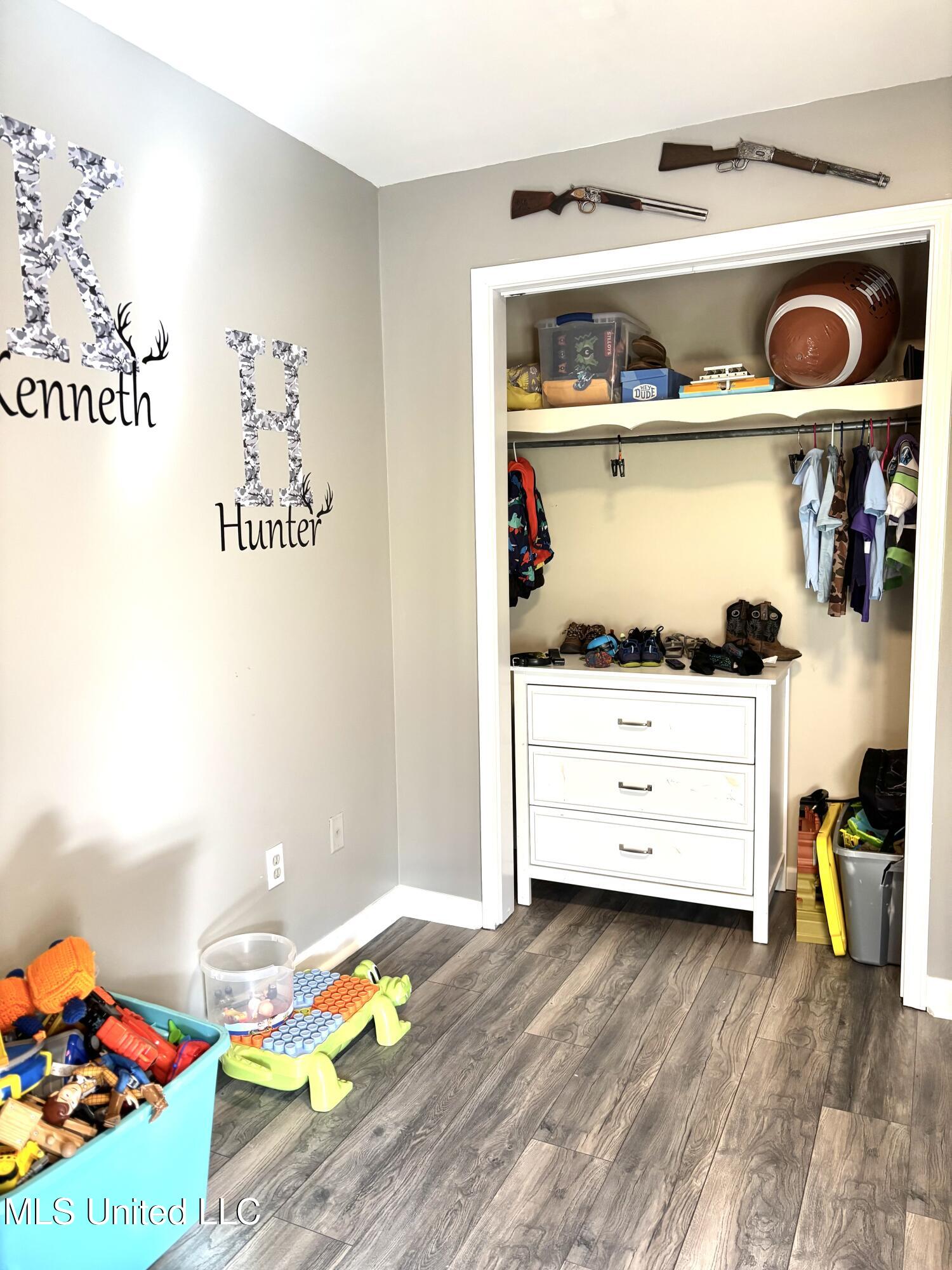 6105 McCormack Road Moss Point, MS 39562 - Photo 18 of 27 IMG_0441