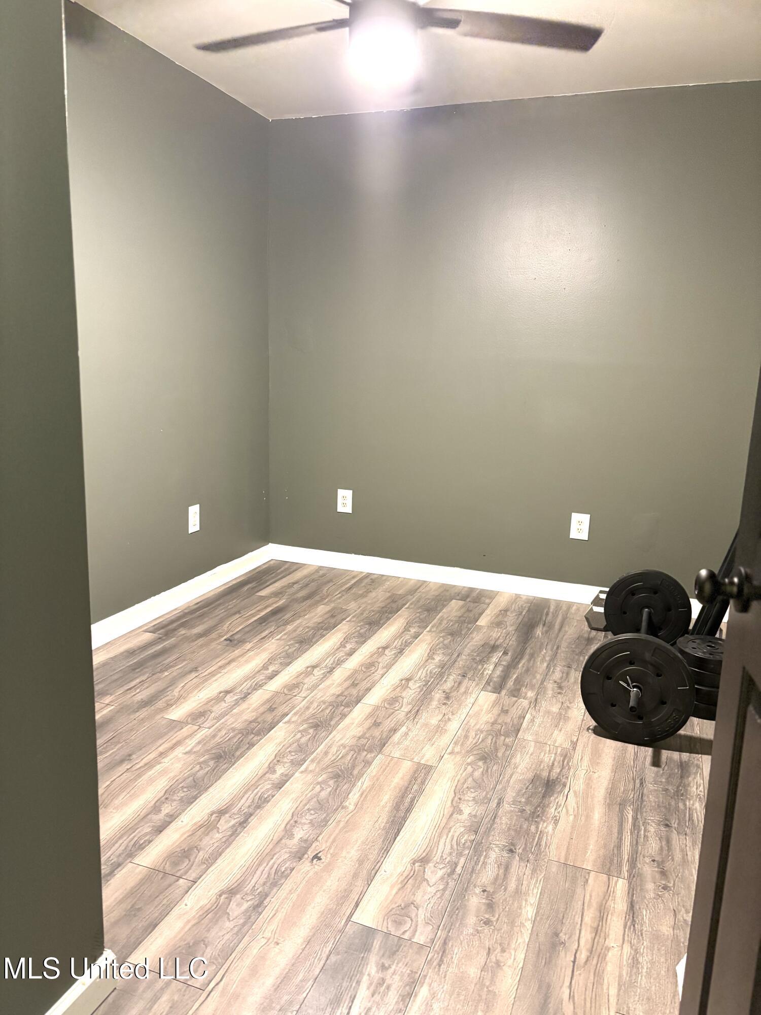 6105 McCormack Road Moss Point, MS 39562 - Photo 19 of 27 IMG_0443