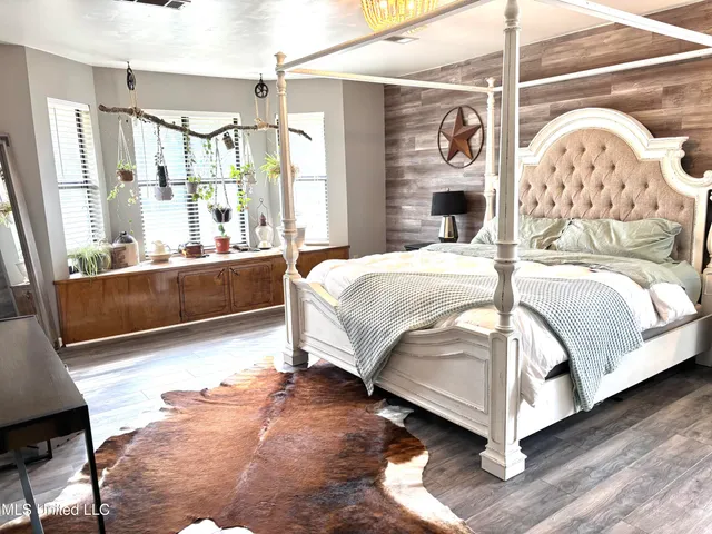 $330,000 | 6105 McCormack Road, Moss Point, MS 39562