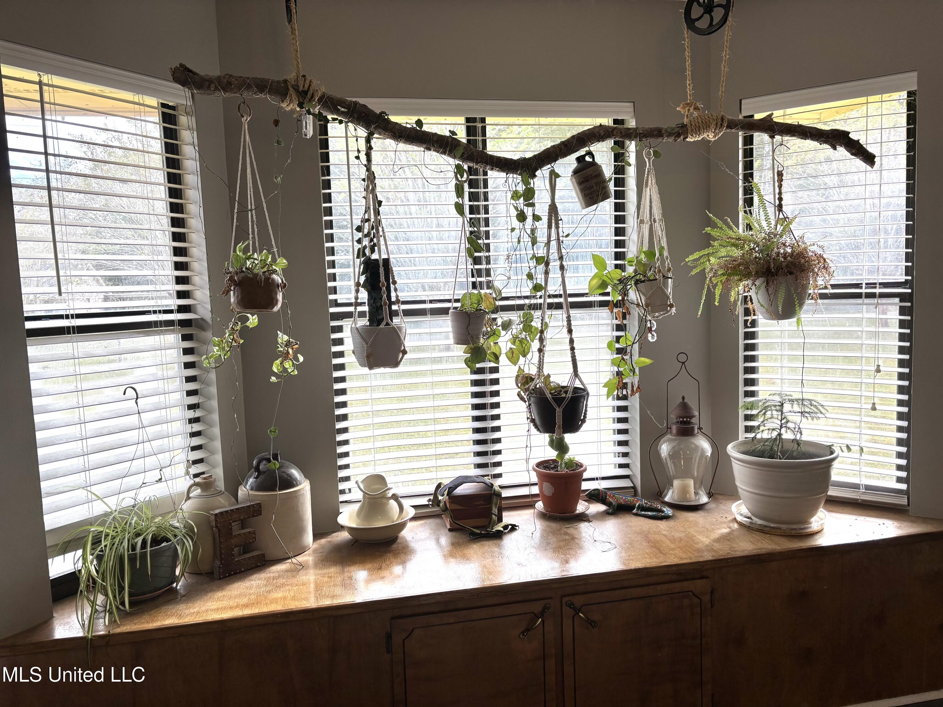 6105 McCormack Road Moss Point, MS 39562 - Photo 26 of 27 IMG_0460