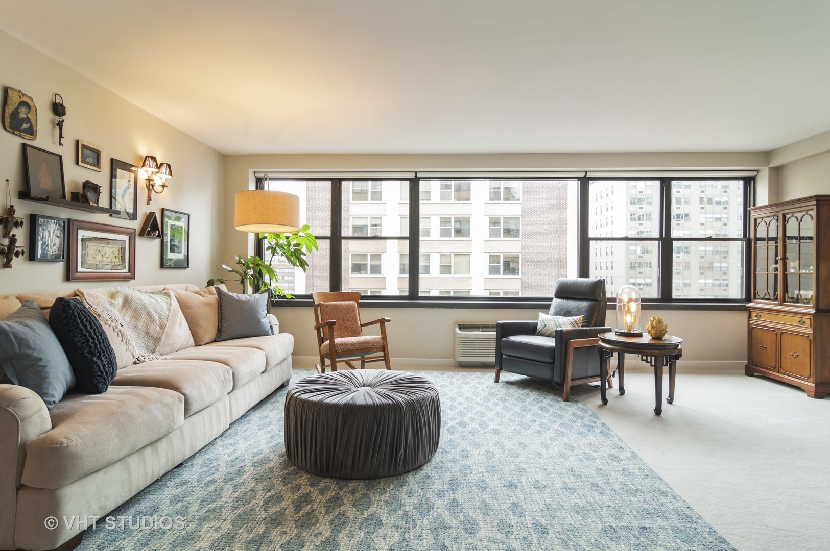 850 North Dewitt Place, Unit 18A Chicago, IL 60611 - Photo 7 of 24