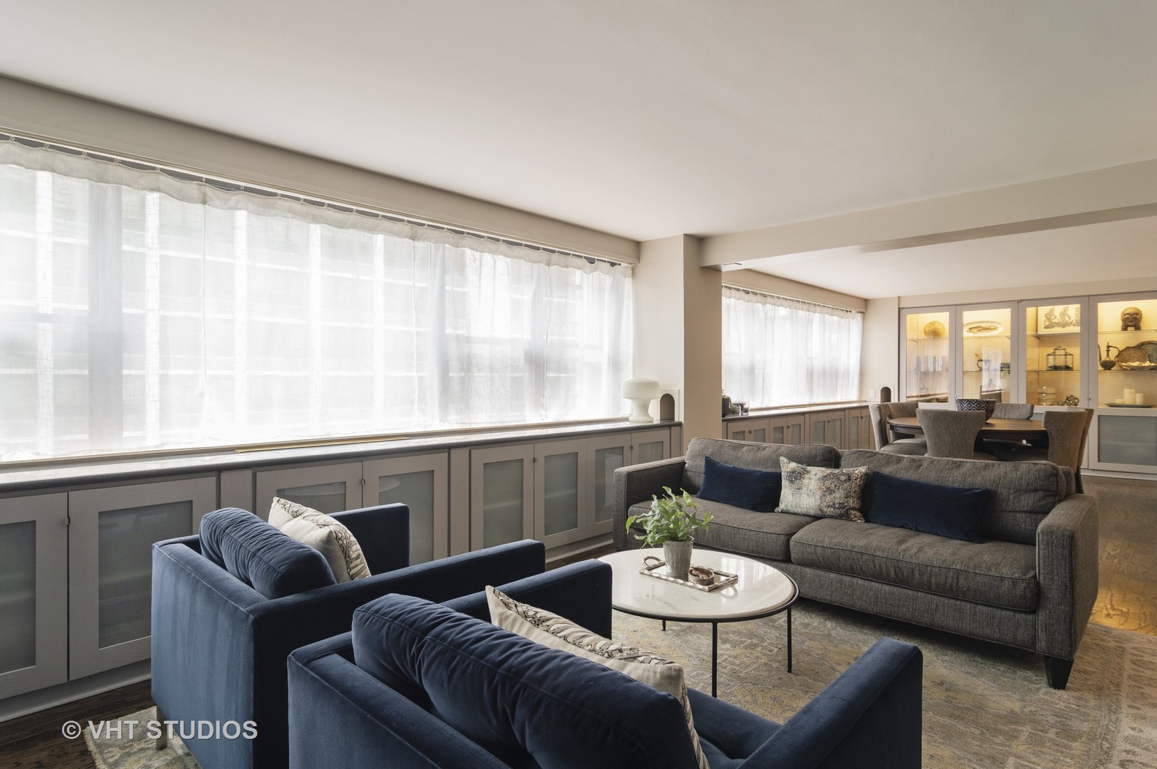 850 North Dewitt Place, Unit 18A Chicago, IL 60611 - Photo 8 of 24