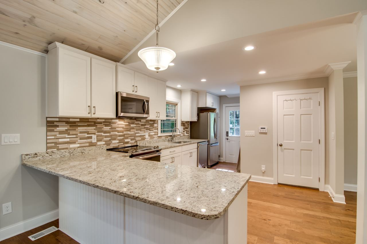 501 Merrie Road Raleigh, NC 27606 - Photo 9 of 28 Kitchen