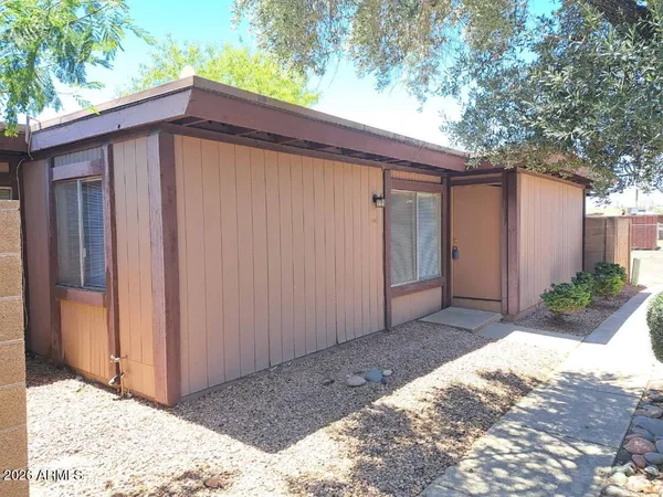 $270,000 | 834 South Casitas Drive, Unit B, Tempe, AZ 85288