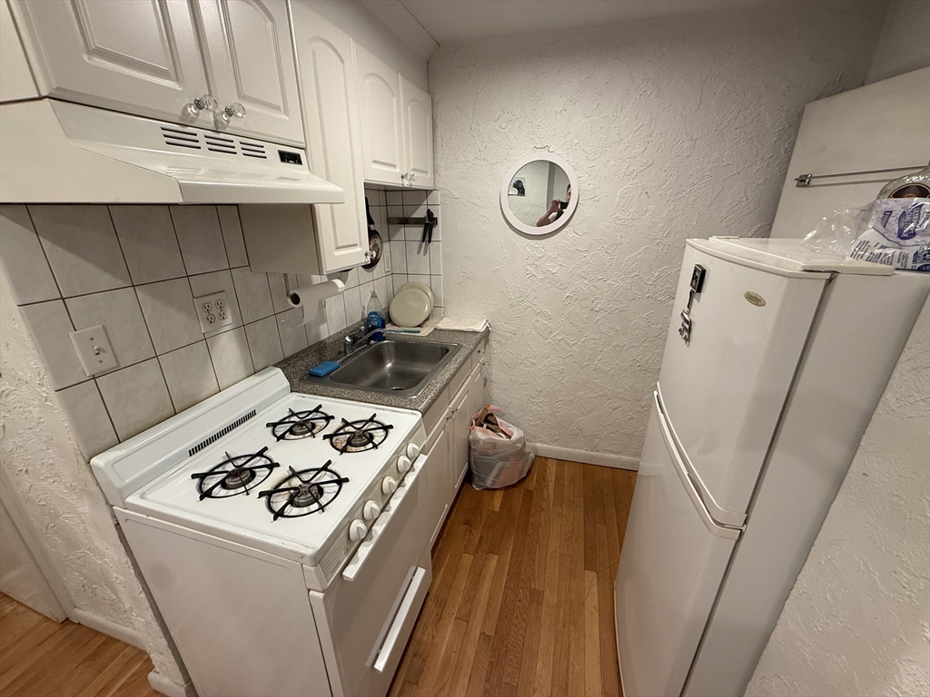 58 Prince Street, Unit 5 Boston, MA 02113 - Photo 9 of 15