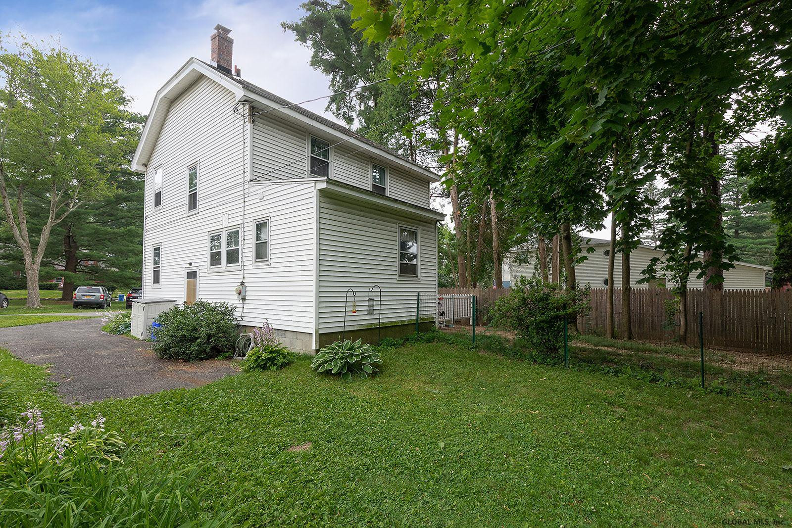 40 Cambridge Road Albany, NY 12203 - Photo 5 of 30 Photo 5